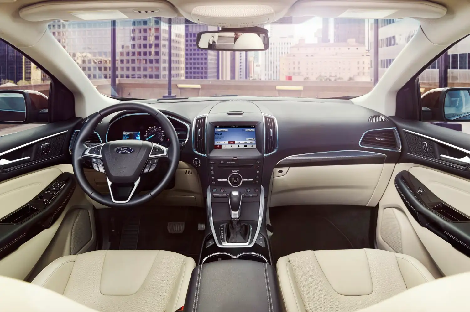 2019 Ford Edge Ambiente AWD - view 3