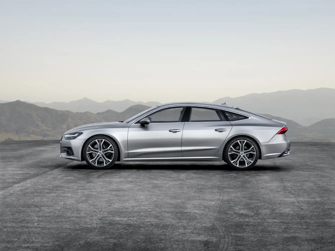 2022 Audi A7 Sportback 55 TFSI quattro 3.0L - view 3