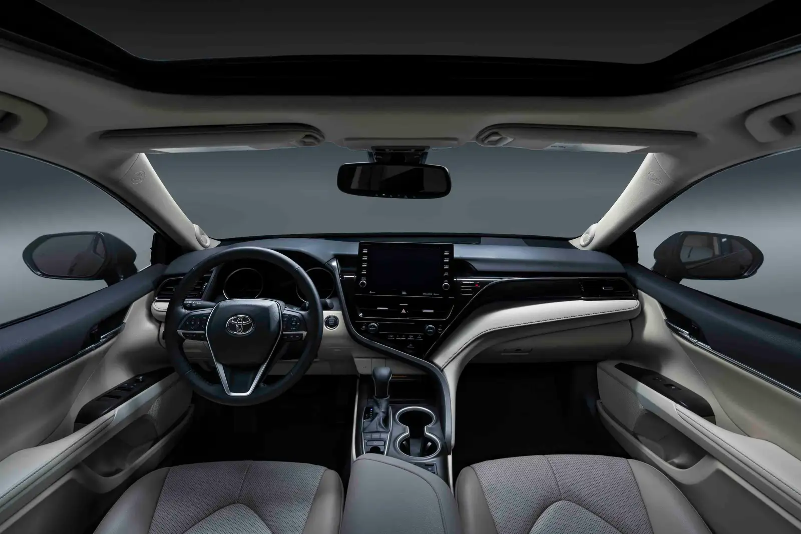 2022 Toyota Camry 2.5L S - view 6
