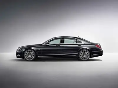 Mercedes-Benz S-Class Sedan - Image 3