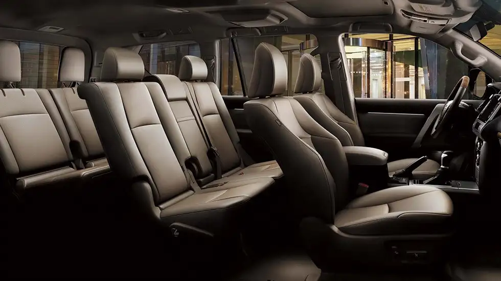 2022 Toyota Prado 2.7L VXR 5-Door - view 4