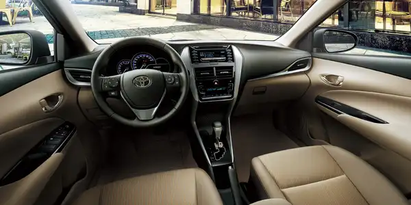 2022 Toyota Yaris Sedan E - Image 4