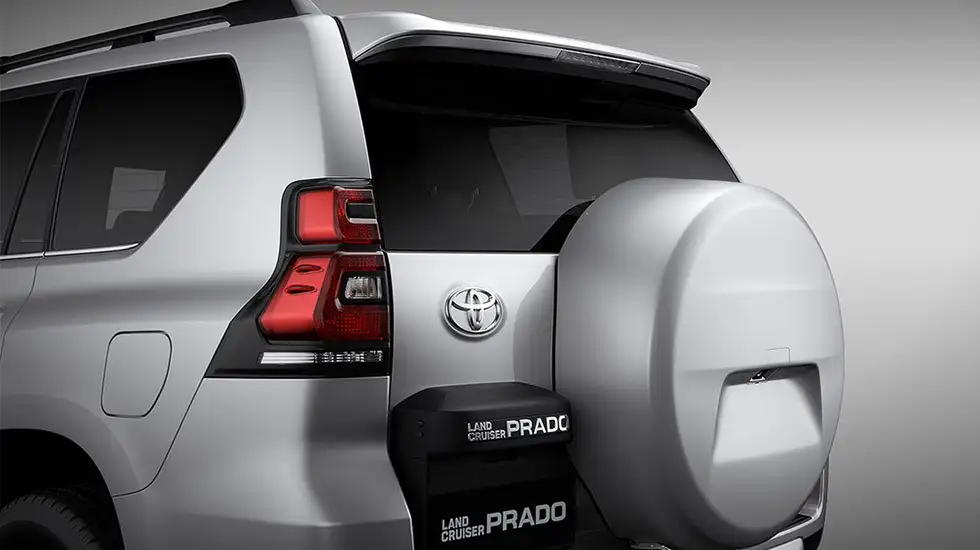 2022 Toyota Prado 2.7L VXR 5-Door - view 2