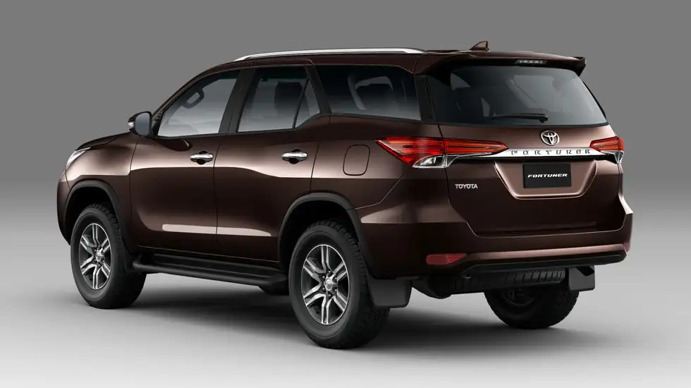 2022 Toyota Fortuner 2.7L EXR - view 2