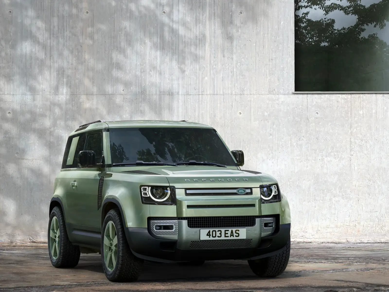 Land Rover Defender