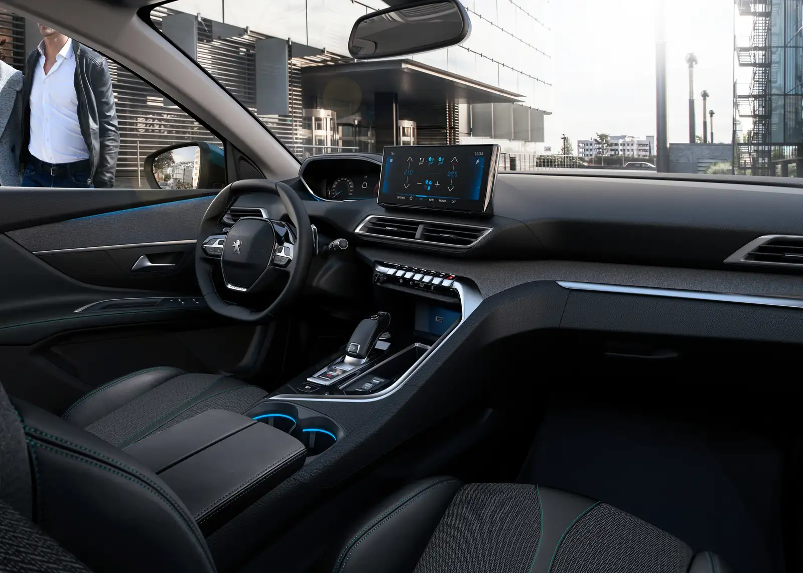 2023 Peugeot 3008 GT - view 3