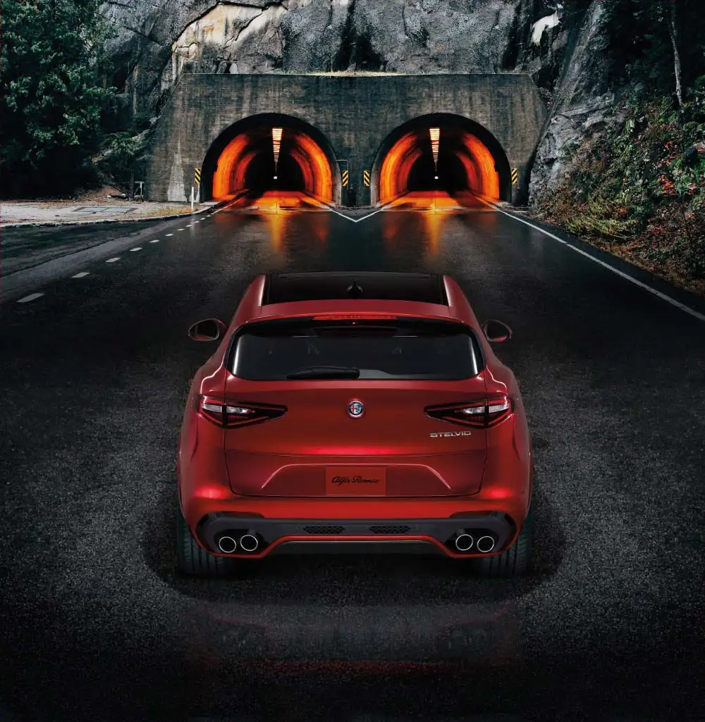 2020 Alfa Romeo Stelvio Super - view 7