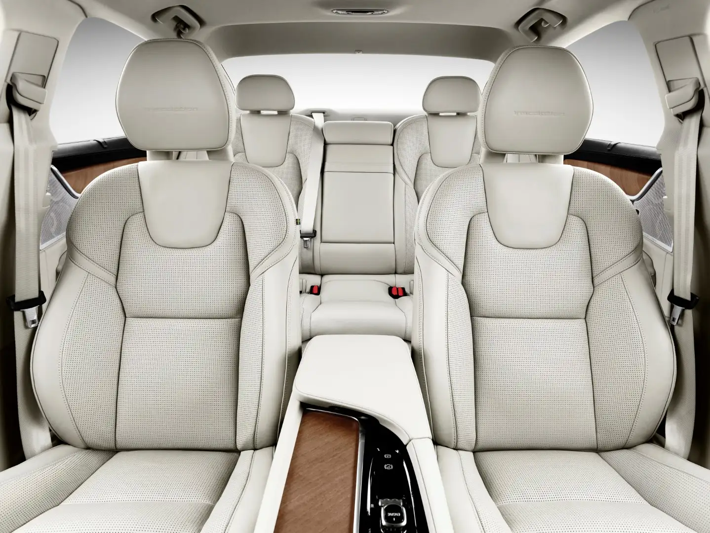 2022 Volvo S90 B5 Momentum - view 7