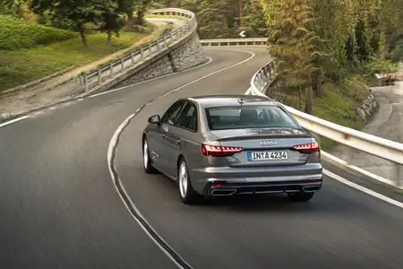 2021 Audi A4 35 TFSI 1.4L S Line - Image 2