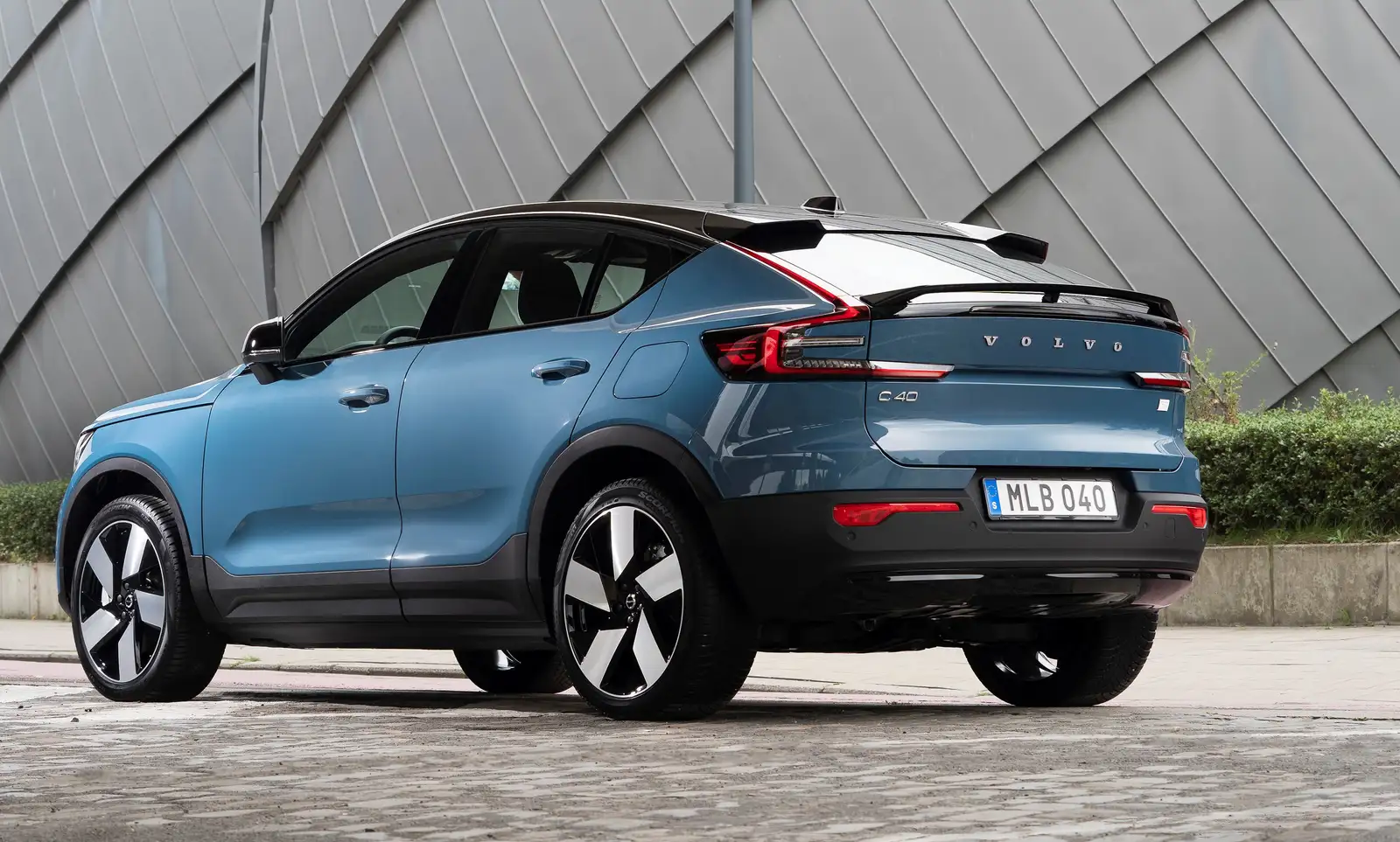 2022 Volvo C40 P8 All Wheel Drive - view 2
