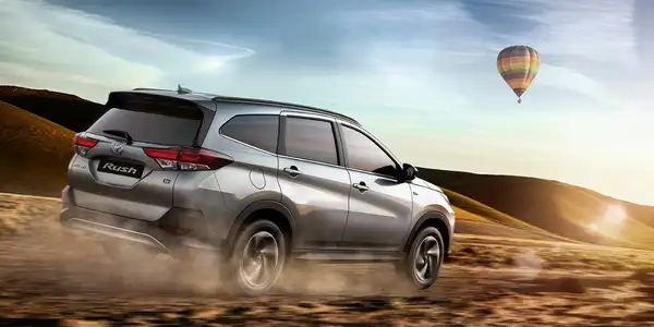 2022 Toyota Rush 1.5L EX - Image 2