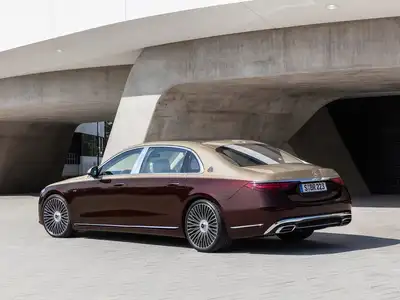 2022 Mercedes-Maybach S-Class Sedan S 680 4MATIC - Image 2