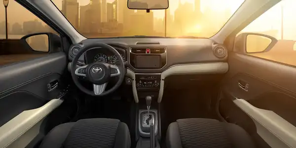 2022 Toyota Rush 1.5L EX - Image 4