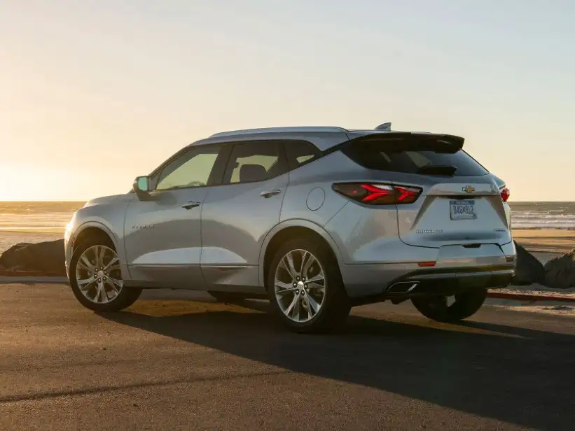 2022 Chevrolet Blazer RS 4WD - view 2