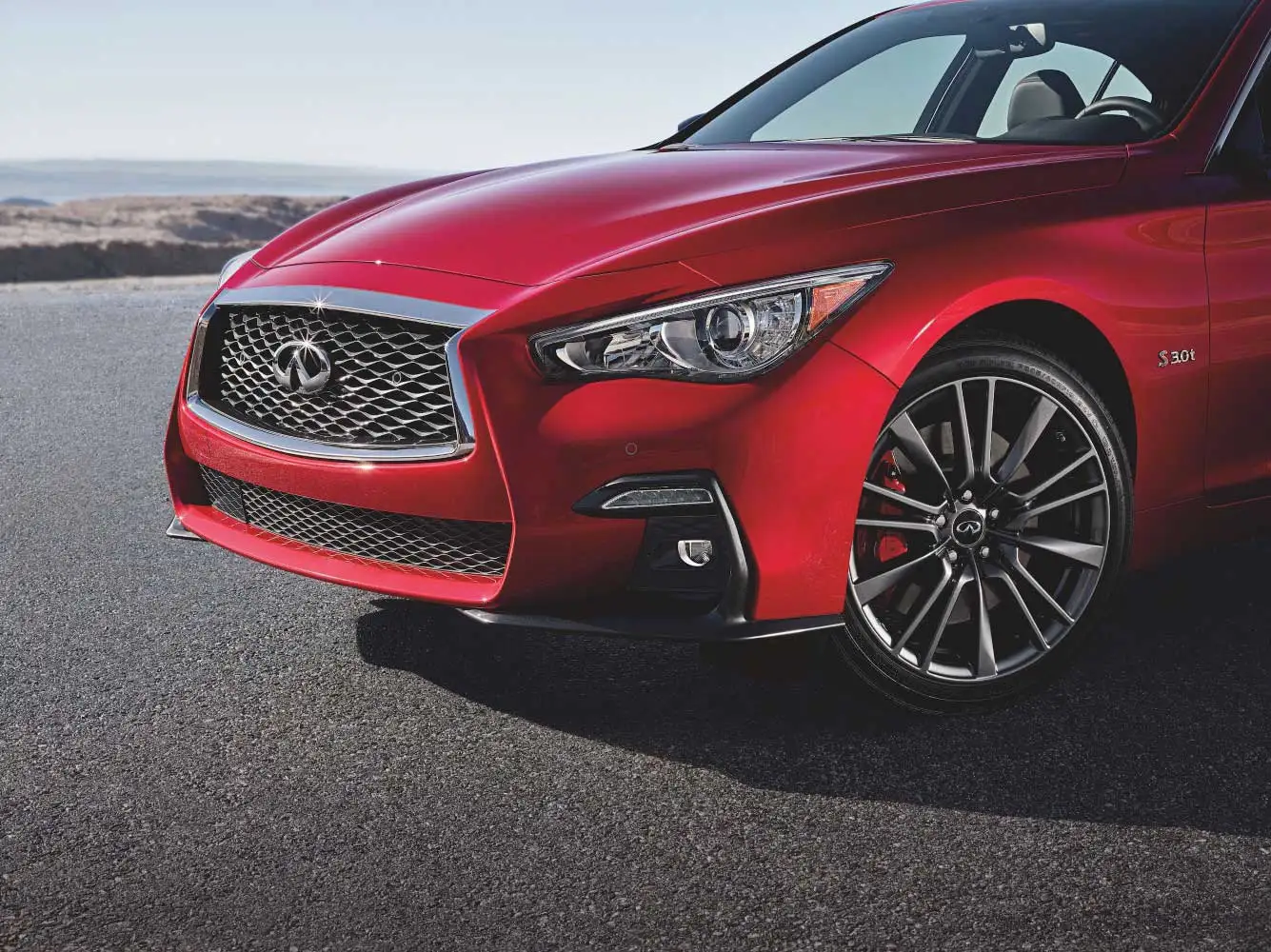 2021 Infiniti Q50 Sensory - view 5