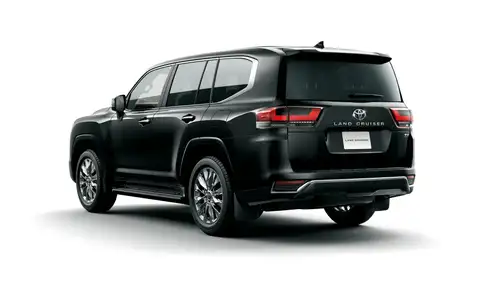 2022 Toyota Land Cruiser 3.5L GXR - Image 2