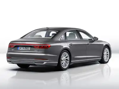Audi A8L - Image 4