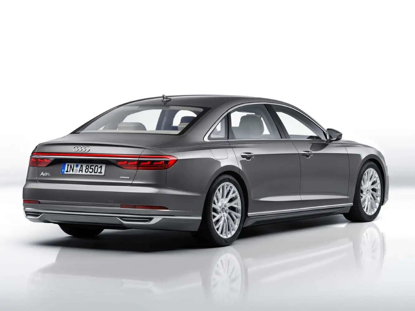 2022 Audi A8L 55 TFSI quattro 3.0L - view 2