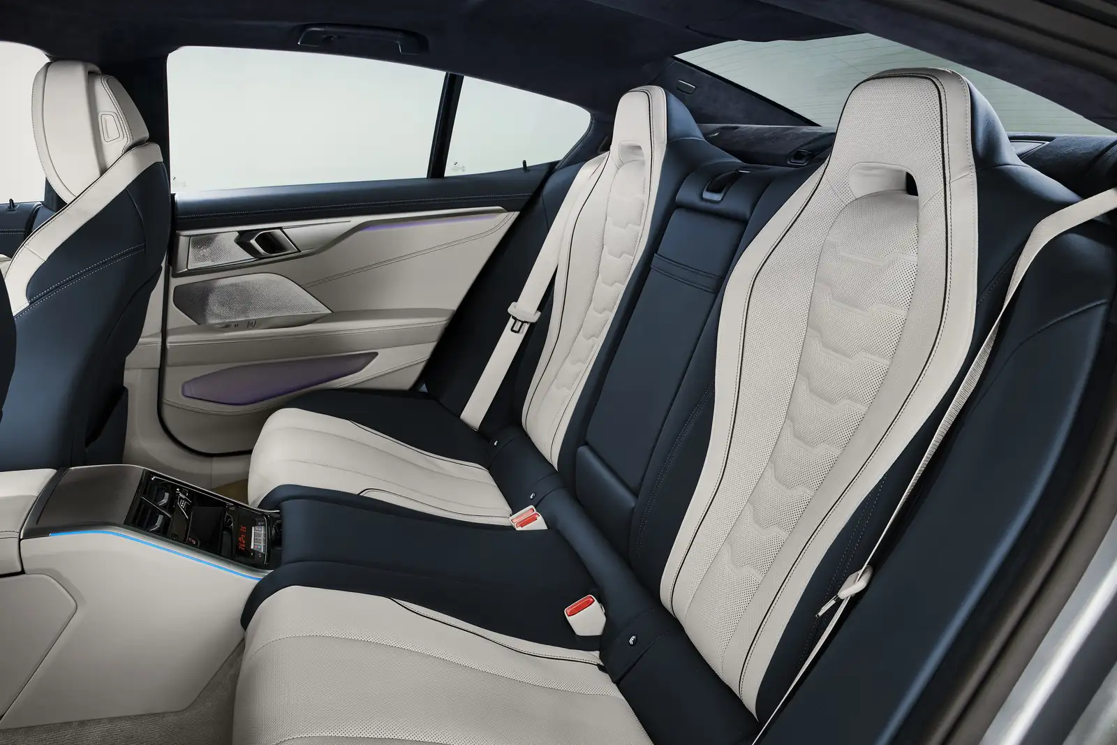 2021 BMW 8 Series M850i xDrive Gran Coupe - view 5