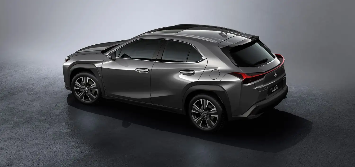2022 Lexus UX 200 Premier - view 3