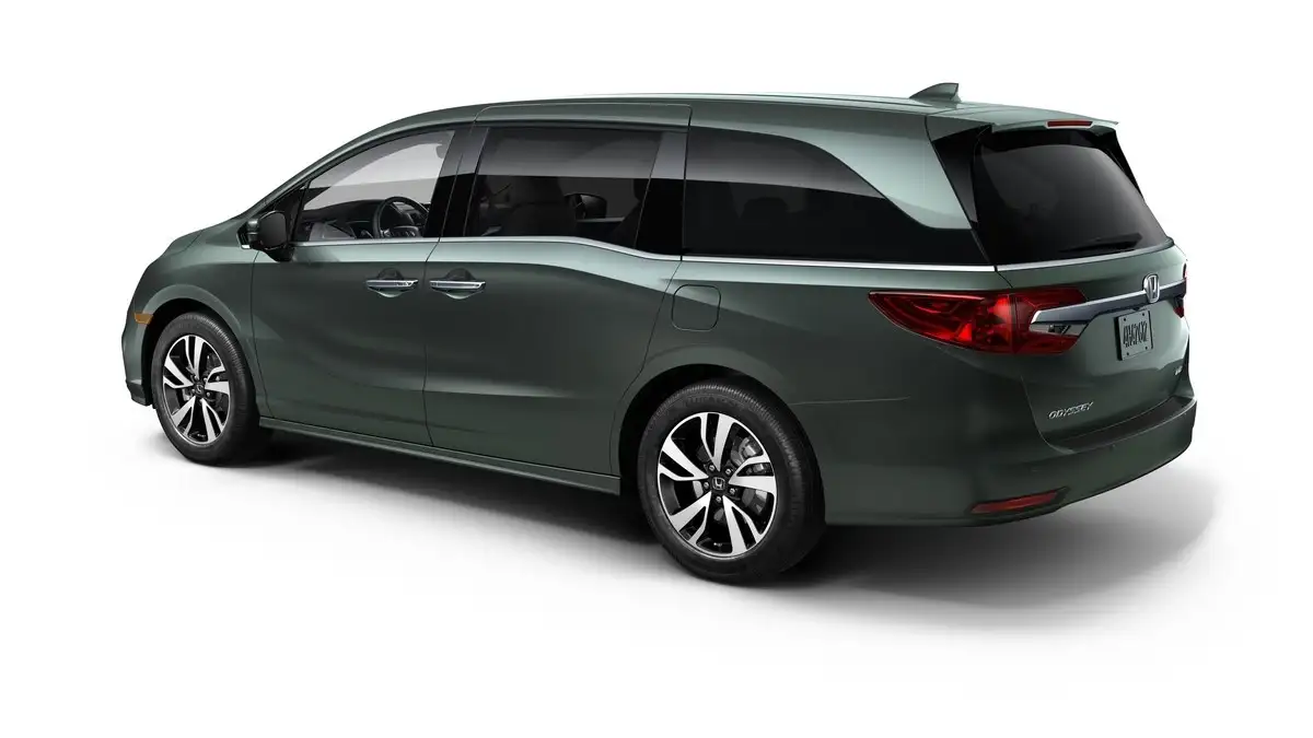 2020 Honda Odyssey LX - view 3