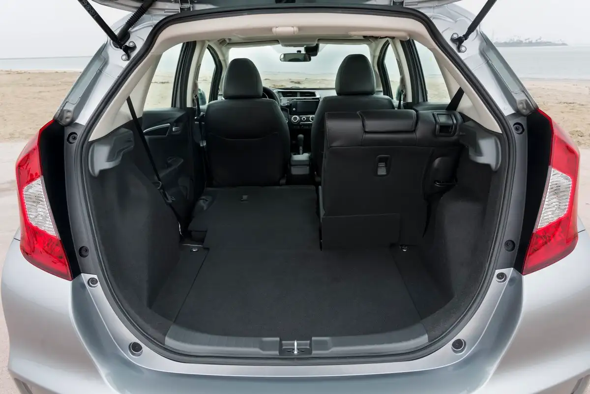 2018 Honda Jazz EX - view 6
