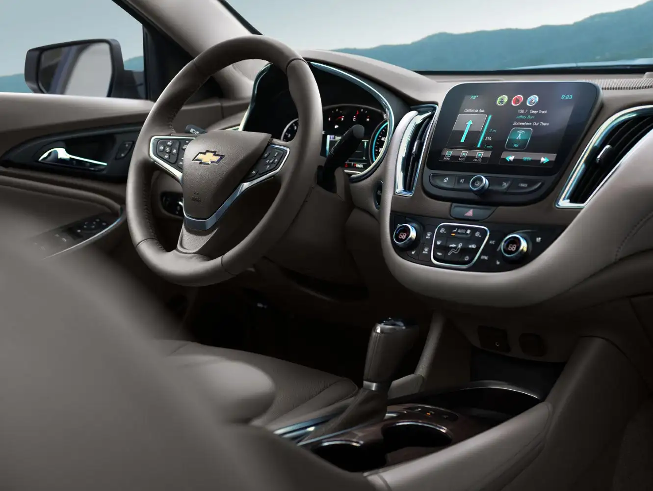 2020 Chevrolet Malibu 400 1LS - view 3