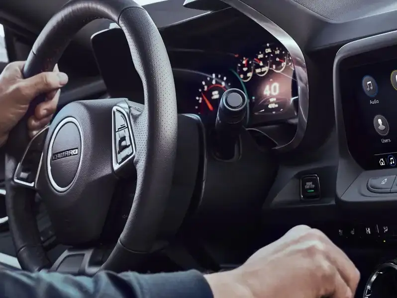 2022 Chevrolet Camaro Coupe 1LT - view 2