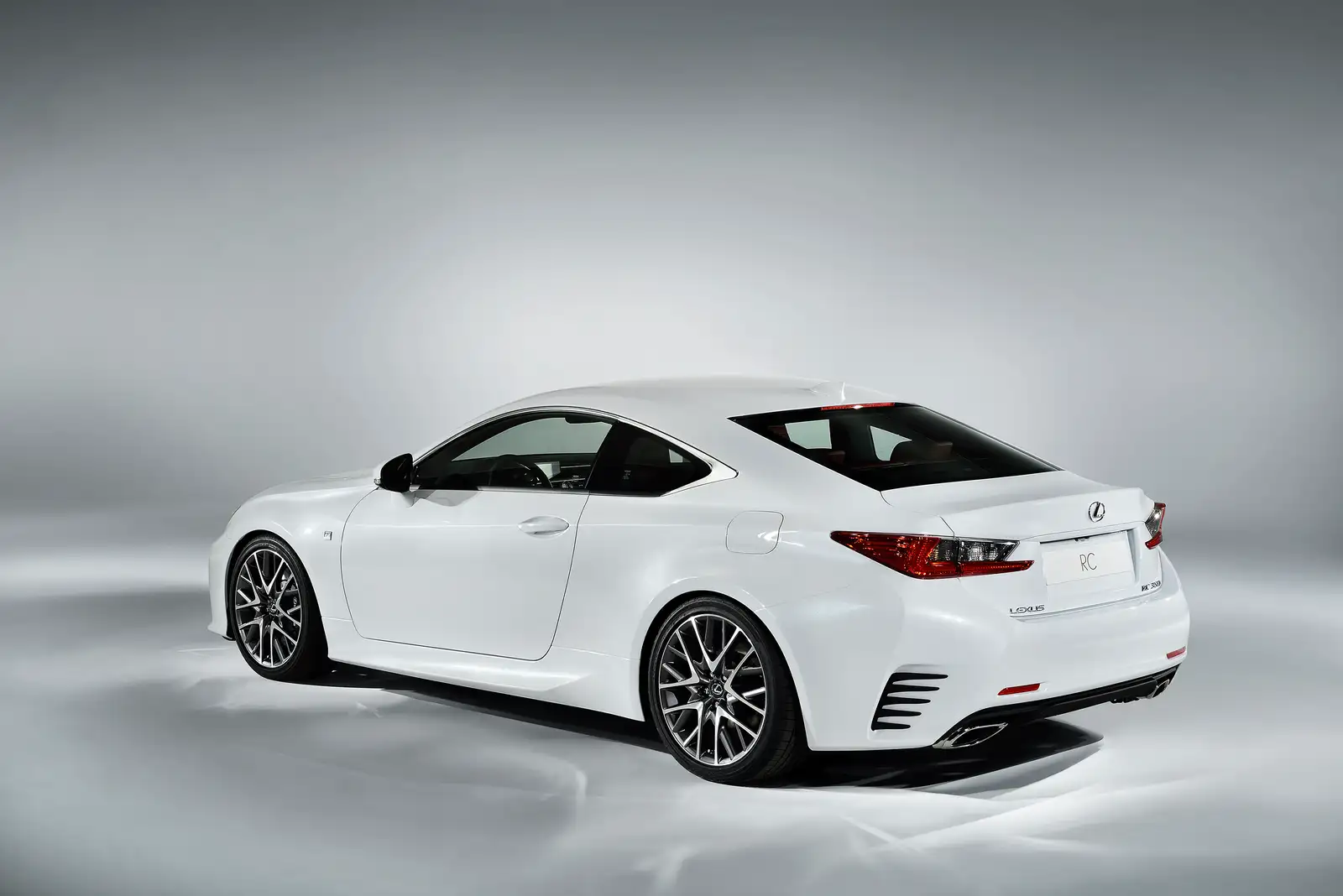 2018 Lexus RC 350 F-Sport - view 2