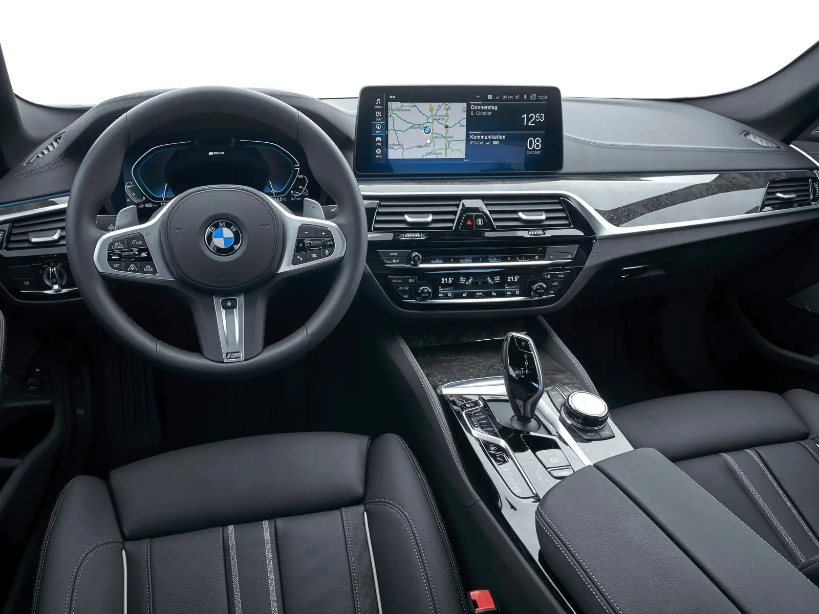 2021 BMW 5 Series 530i - view 4