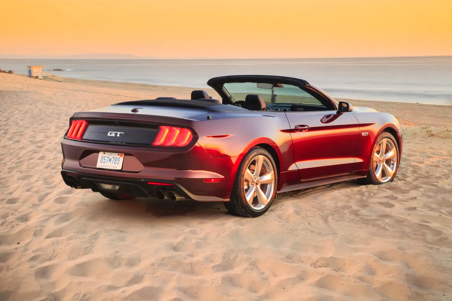 2020 Ford Mustang GT Premium Convertible - view 2