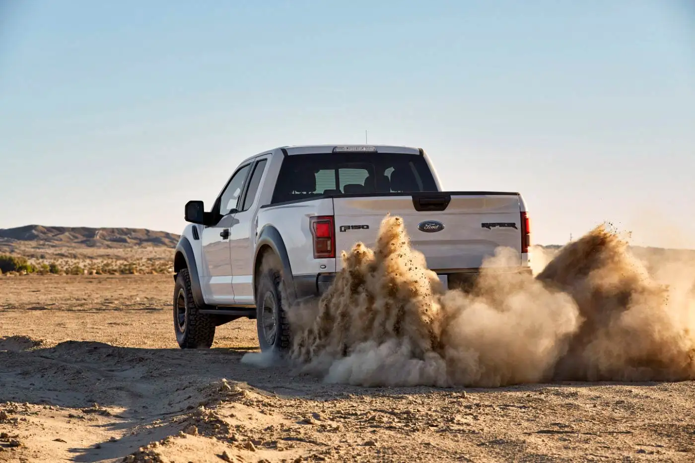 2020 Ford F-150 Raptor Super Cab - Base - view 2
