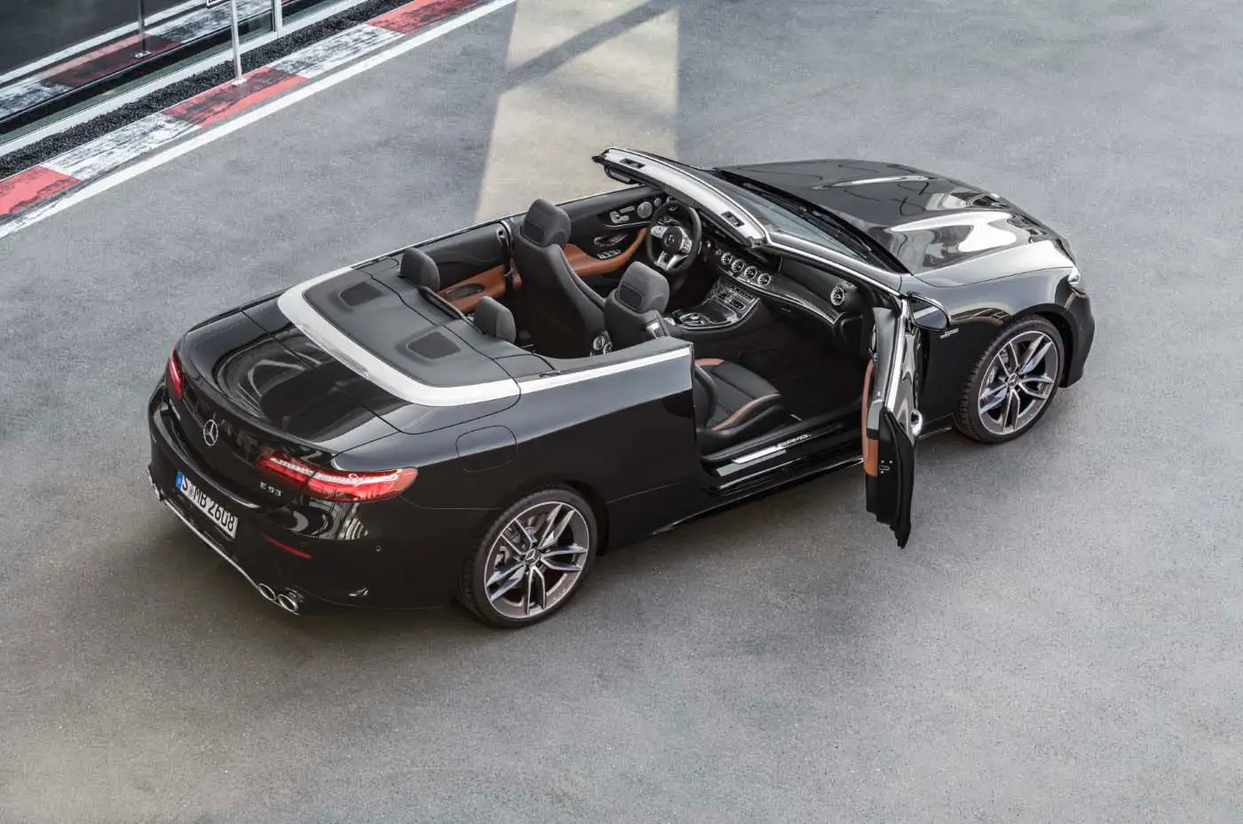 2020 Mercedes-Benz E-Class Cabriolet AMG E 53 4MATIC+ - view 3