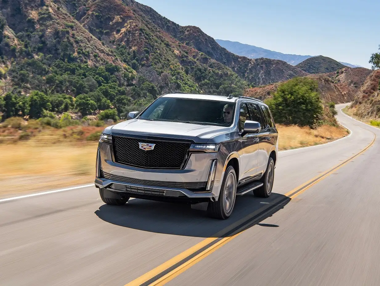 2022 Cadillac Escalade Premium Luxury - view 2