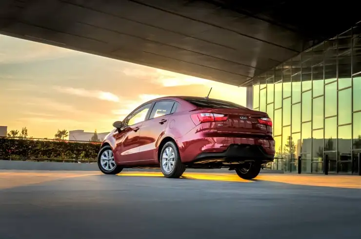 2020 Kia Rio Sedan 1.4L EX - view 3