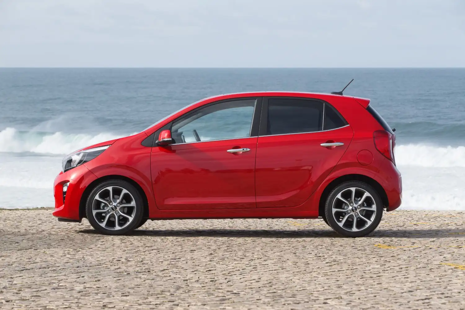 2019 Kia Picanto EX - view 3