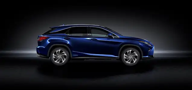 2022 Lexus RX 450h Premier - Image 3