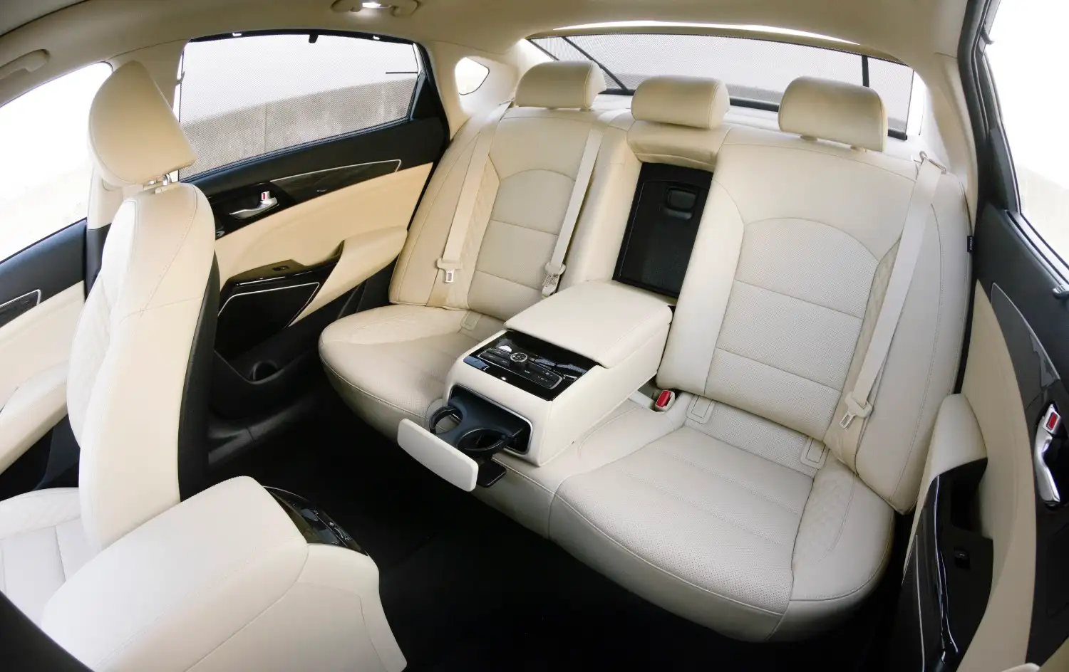 2019 Kia Cadenza EX Upgraded Options - view 6