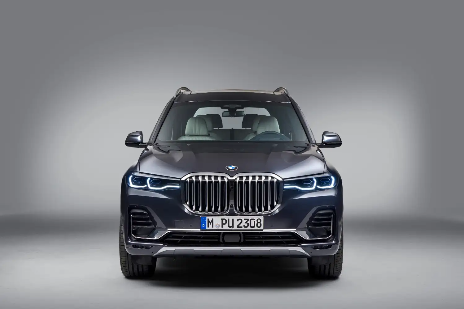 2020 BMW X7 40i Pure - view 6