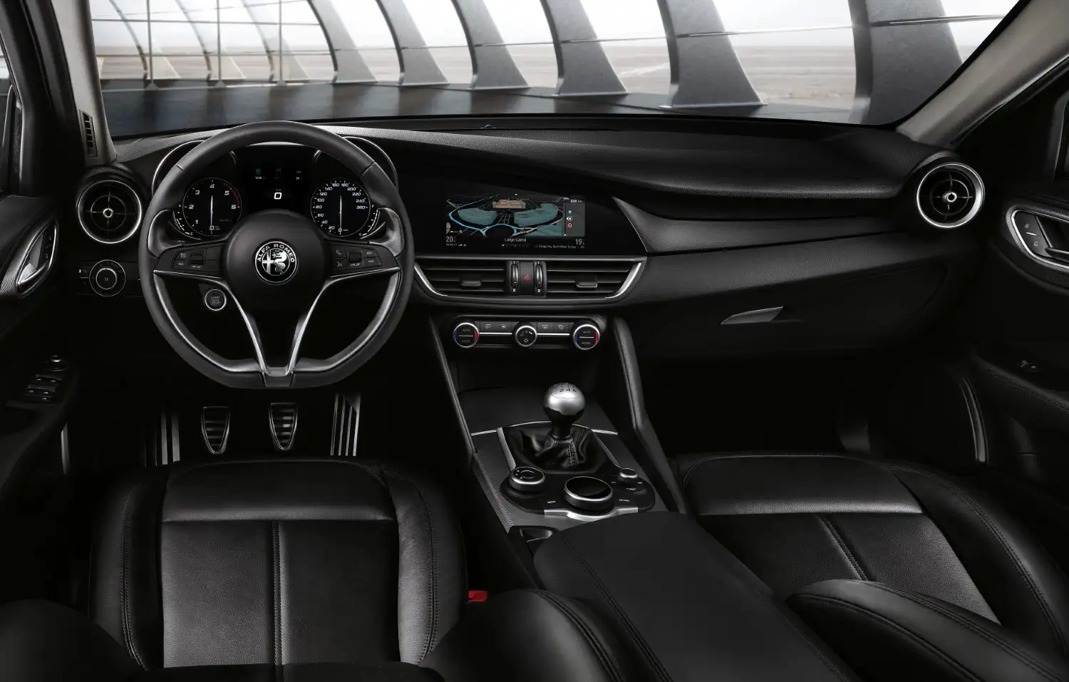 2020 Alfa Romeo Giulia Super - view 8