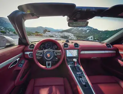 2022 Porsche 718 Boxster 25 Years Base Trim - Manual - Image 5