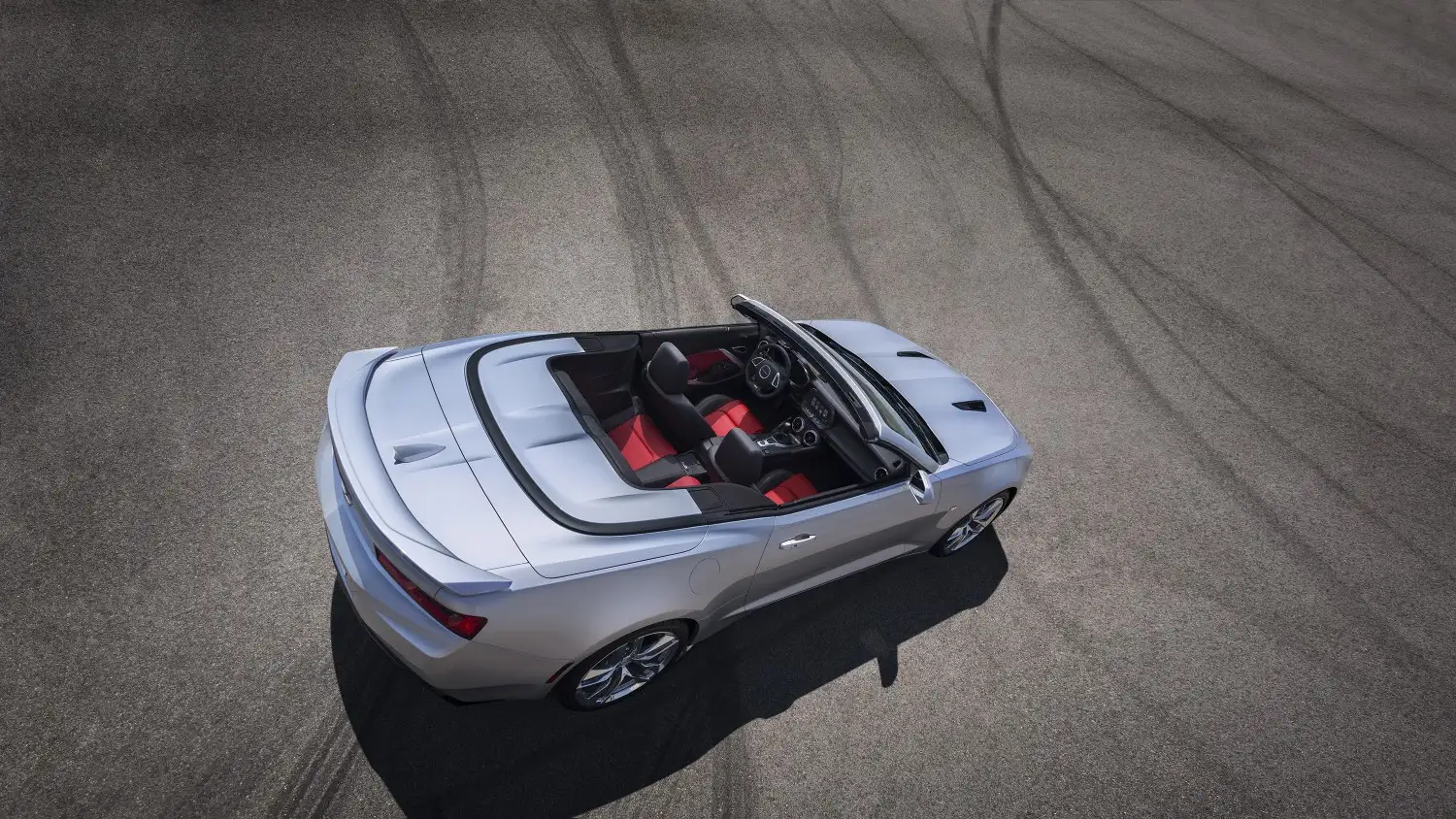 2020 Chevrolet Camaro Convertible 3LT - view 2