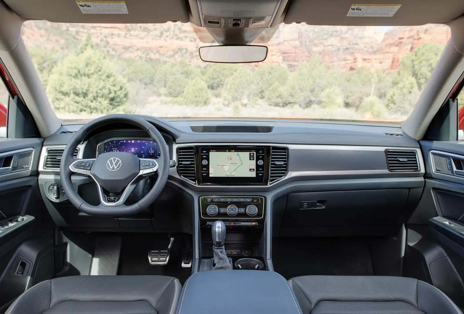 2021 Volkswagen Teramont 3.6L Comfortline - view 4
