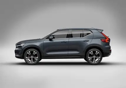2021 Volvo XC40 T5 Recharge Inscription - Image 3