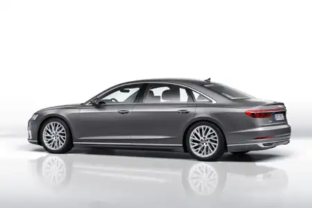 2021 Audi A8L 55 TFSI quattro 3.0L - Image 5