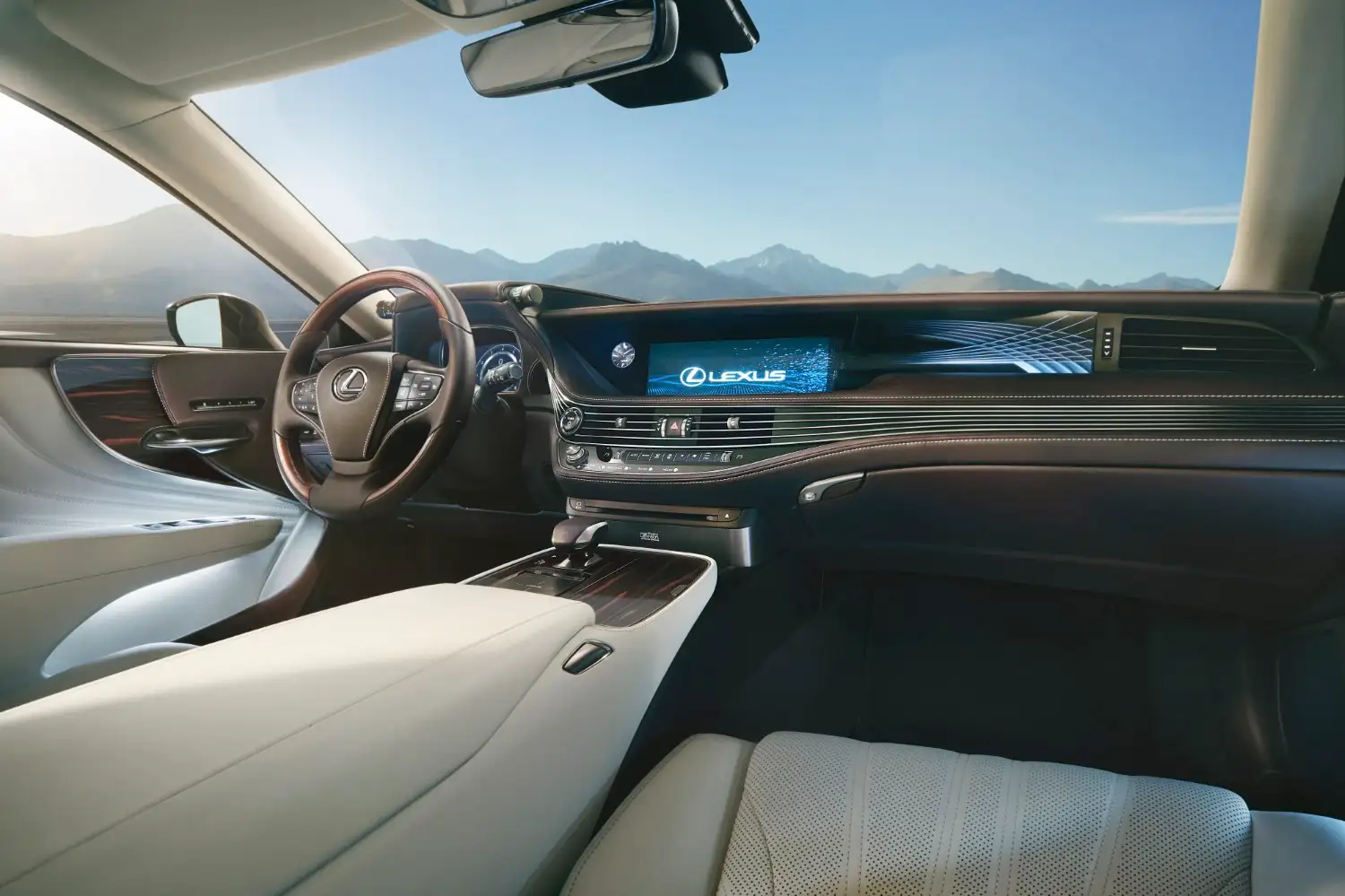 2022 Lexus LS 350 Prestige - view 5