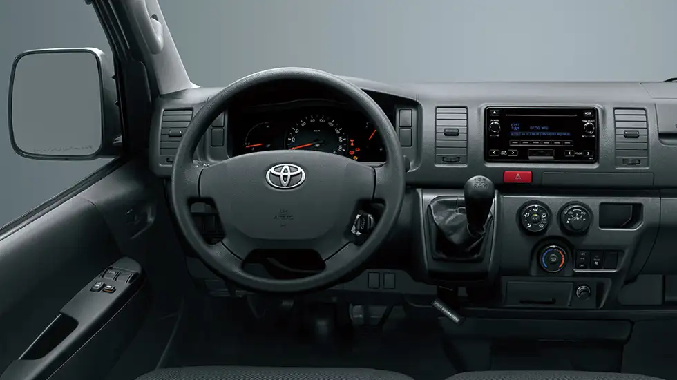 2018 Toyota Hiace GLX Automatic - view 3