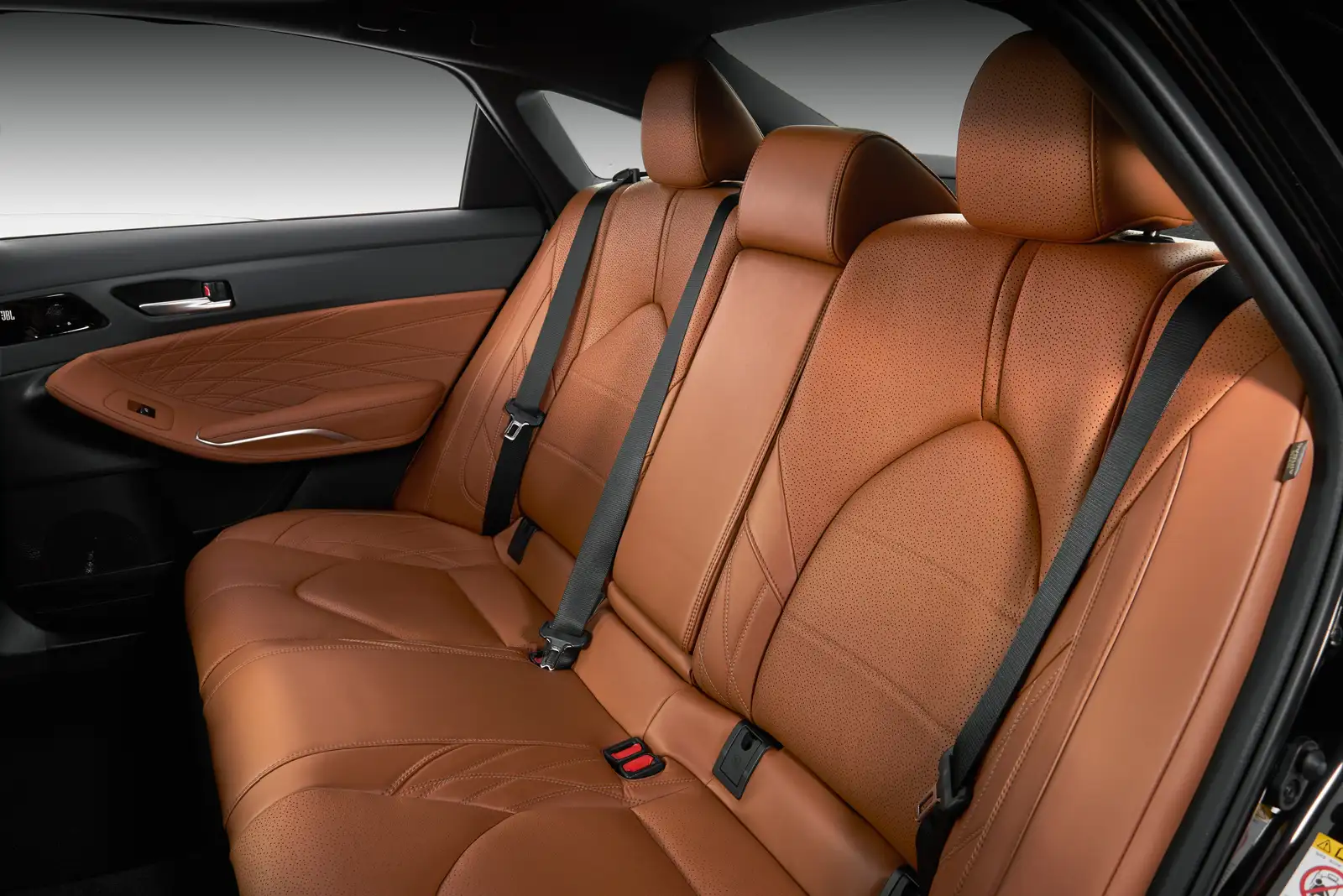 2022 Toyota Avalon XLE - view 6