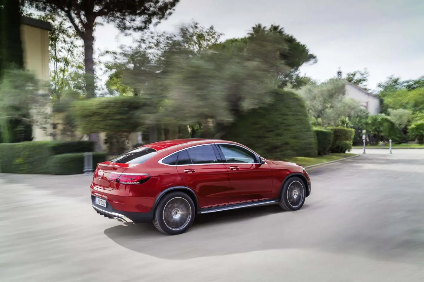 2023 Mercedes-Benz GLC Coupe 300 4MATIC - view 2