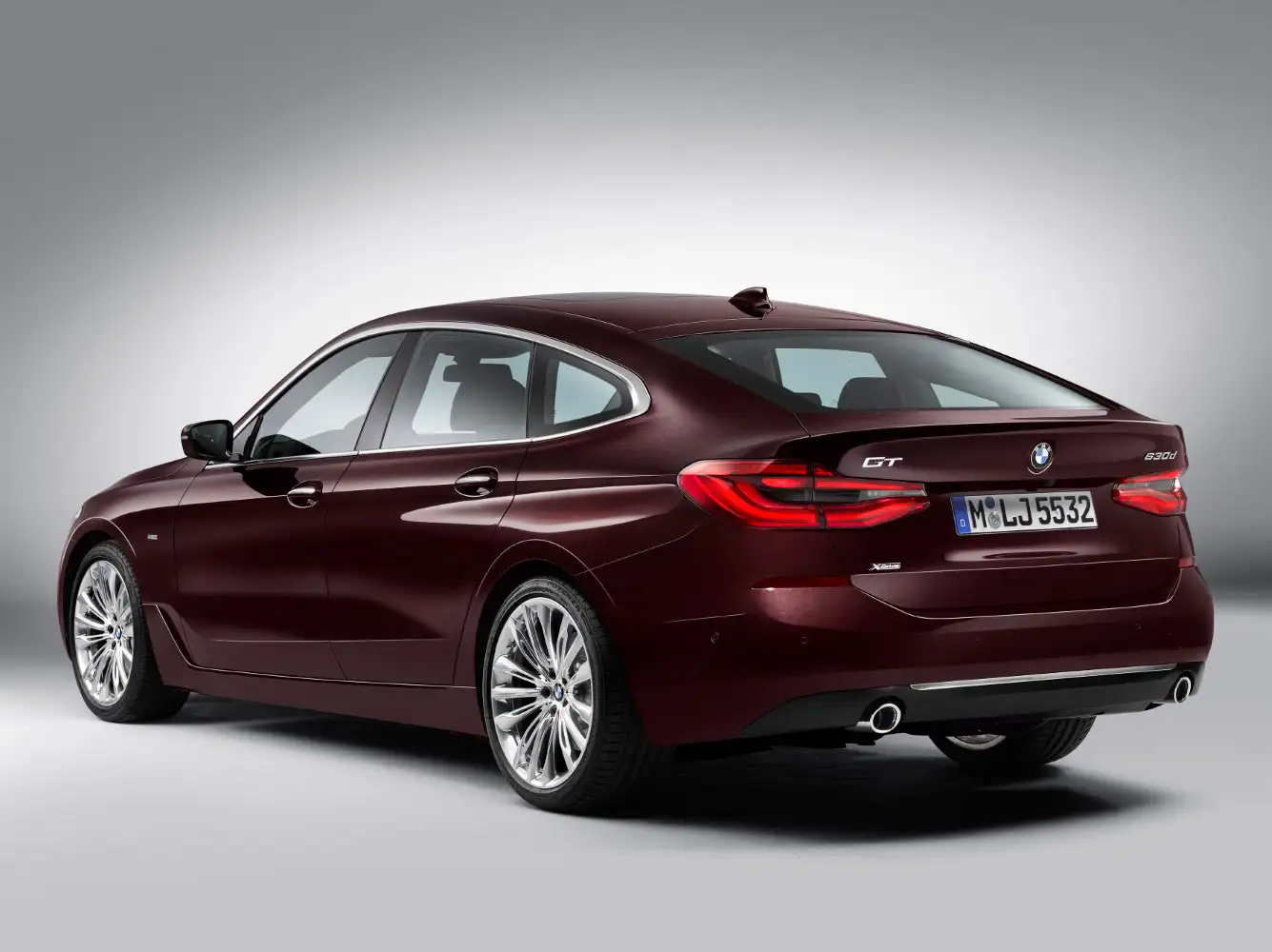 2020 BMW 6 Series 630i Gran Turismo M Sport - view 3